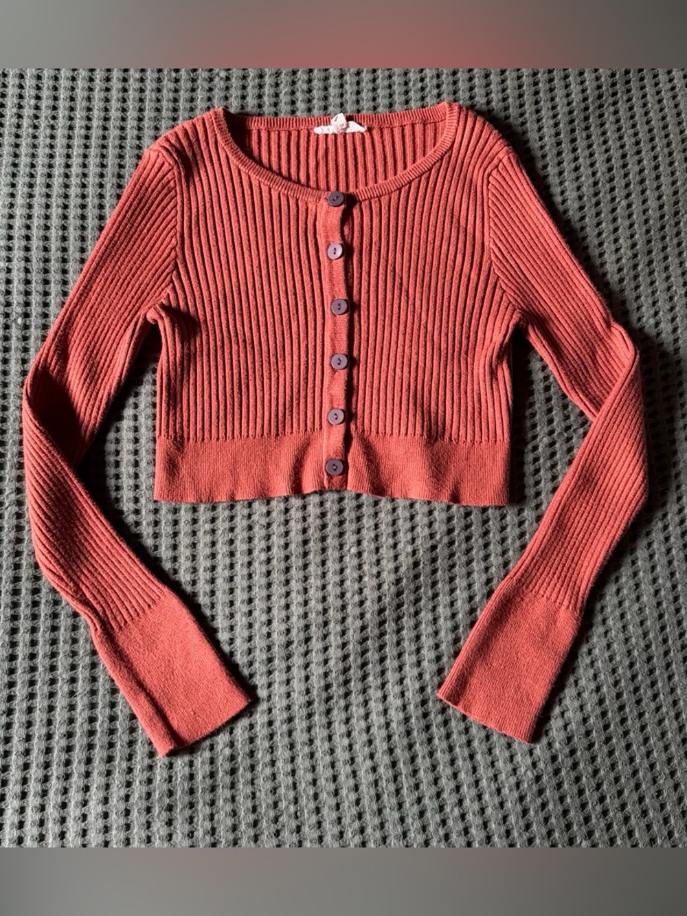 Cropped Ribbed Button-Front Long Sleeve Sweater - Burnt Orange